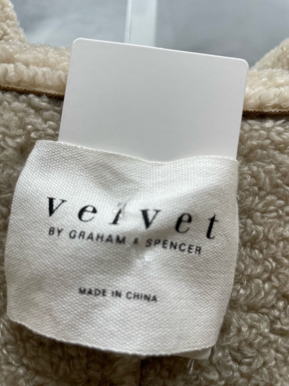 velvet by graham and spencer Reversable lux sherpa pullover Size M light brown N - Picture 3 of 3